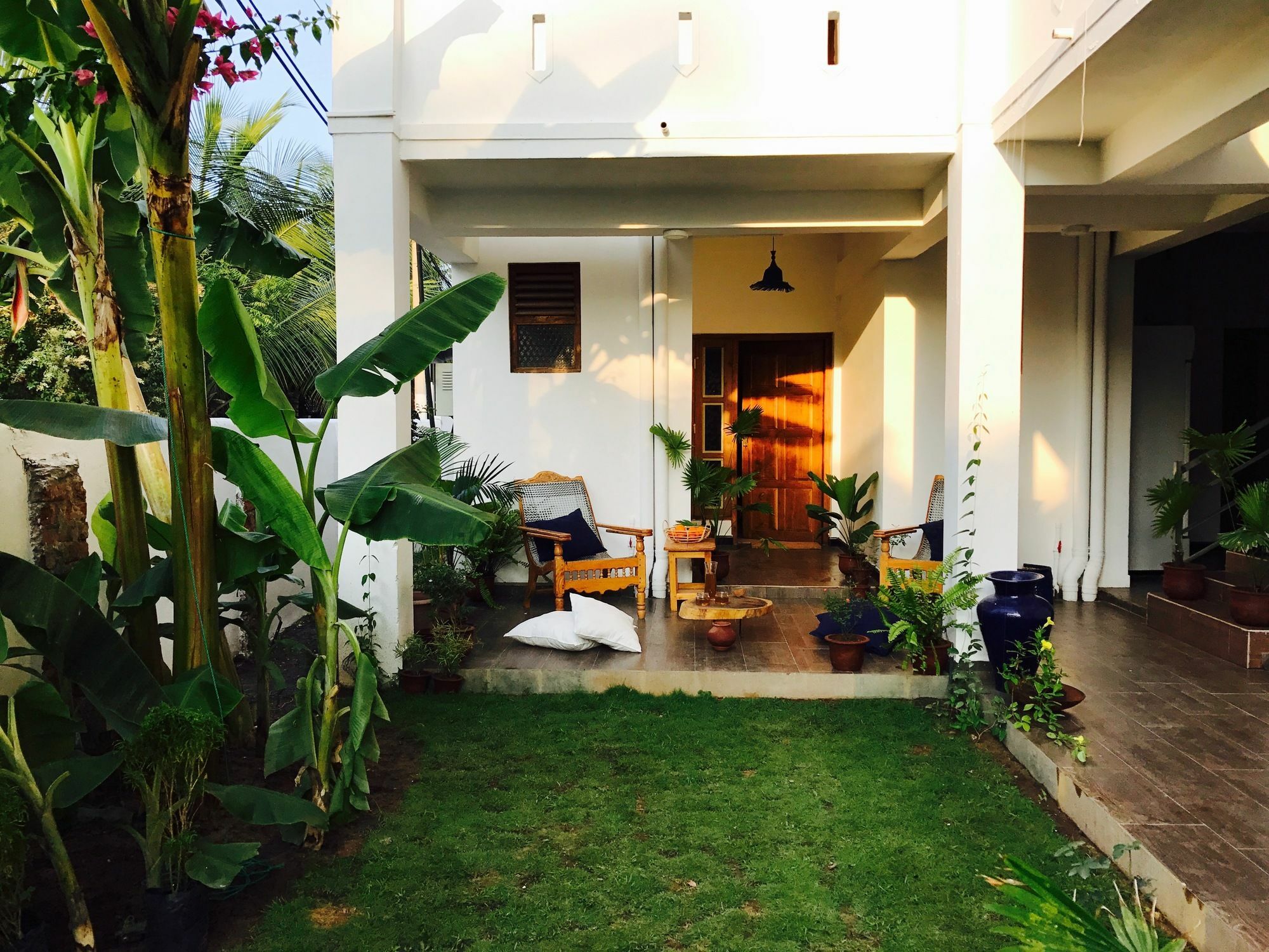 Moxy Bay Arugambay Arugam Bay Exterior foto